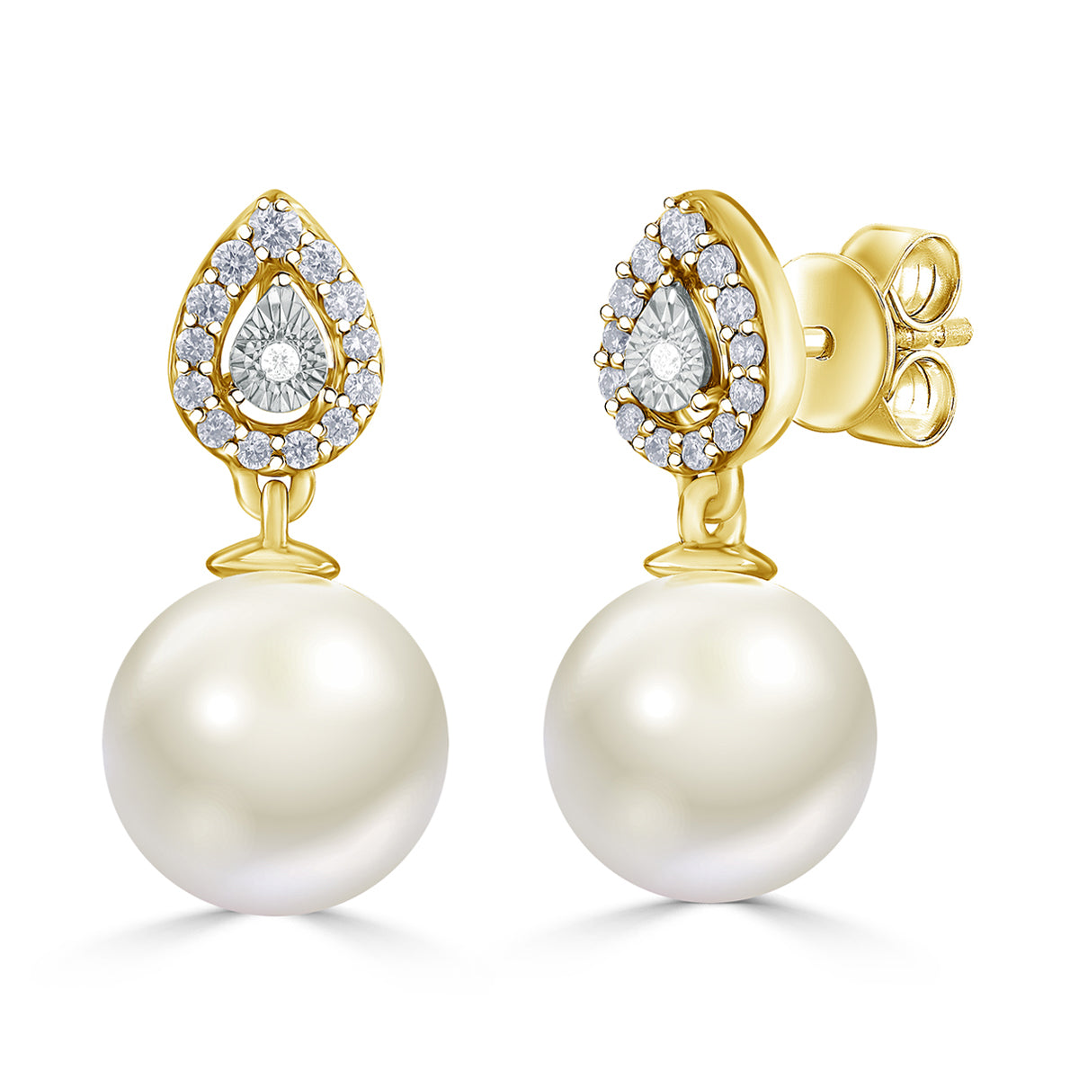 Yumi Freshwater Pearl Stud Earrings set with Diamonds