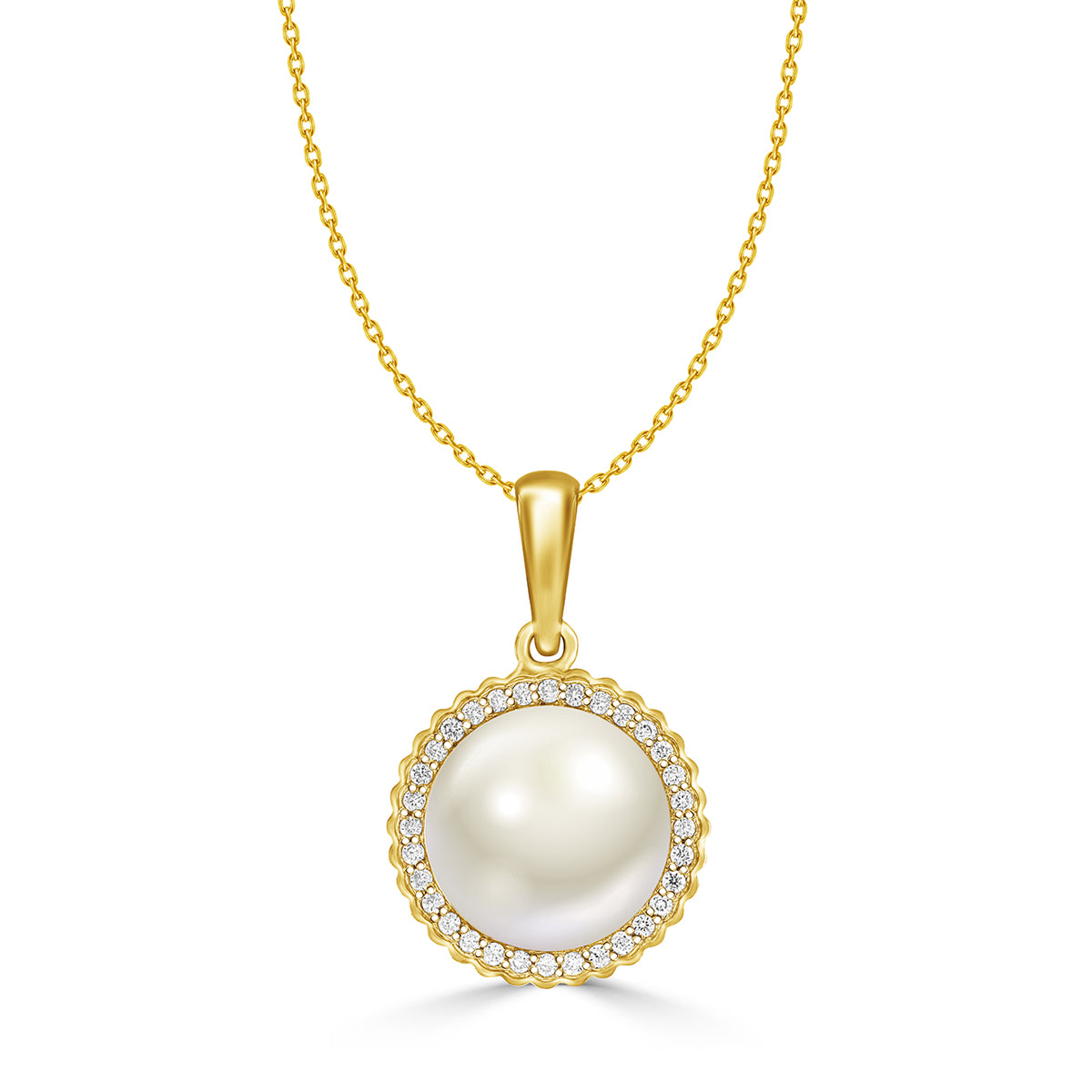Yumi Freshwater Pearl Pendant & Chain set with Diamonds